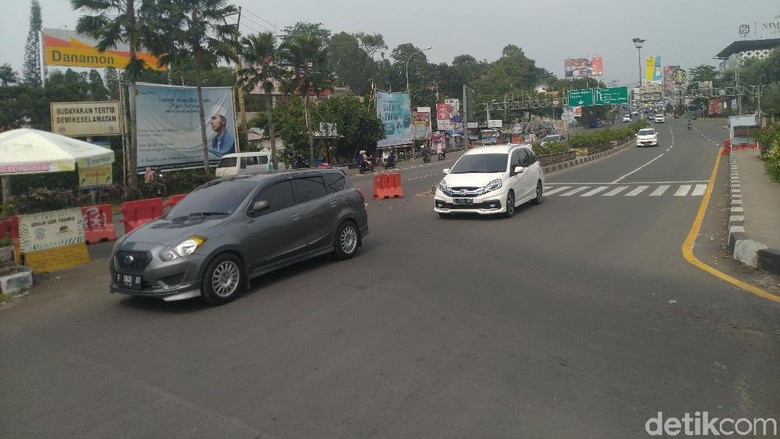 Sistem 2-1 Bikin Macet hingga Cianjur, Jalur Puncak Kembali One Way Sistem 2-1 Bikin Macet hingga Cianjur, Jalur Puncak Kembali One Way