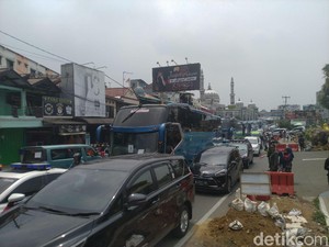 Sistem 2-1 di Puncak, Waktu Tempuh Jadi 2 Kali Lebih Lama