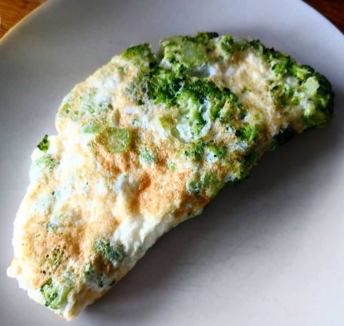 omelet brokoli buat sarapan sehat