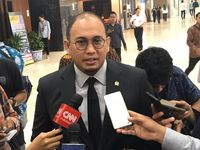 Kicauan Kontroversial Staf Khusus Presiden Berujung Permintaan Maaf