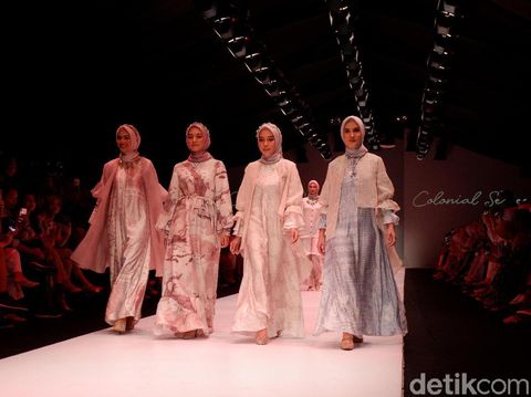Wearing Klamby Tampilkan Rempah dan Peta Indonesia di Koleksi Busana Terbaru