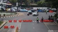 Kawasan Istana, memang dibuat steril untuk mengantisipasi situasi keamanan.