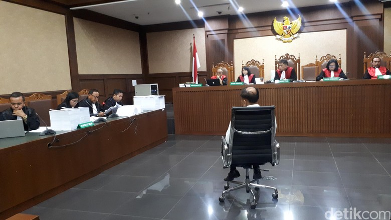 Jaksa KPK Juga Minta Hak Politik Markus Nari Dicabut 5 Tahun Jaksa KPK Juga Minta Hak Politik Markus Nari Dicabut 5 Tahun