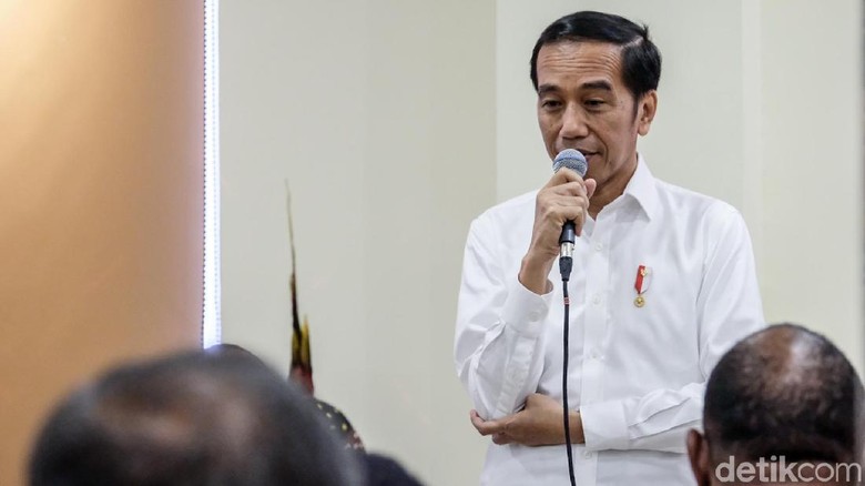Bertemu Tokoh Papua, Jokowi: Usai Dilantik yang Pertama Saya Datangi Papua Bertemu Tokoh Papua, Jokowi: Usai Dilantik yang Pertama Saya Datangi Papua