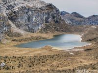 Danau di Pegunungan Tengah