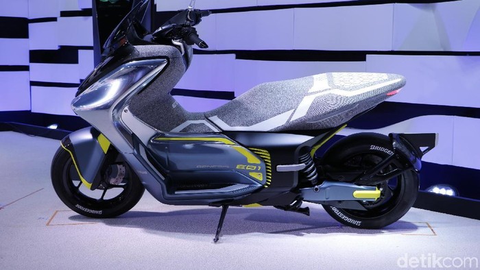 Yamaha memperkenalkan motor listrik Yamaha EC-01 di Tokyo Motor Show, bulan Oktober ini.