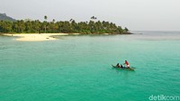 Keindahan Pulau Setanau dilengkapi lagi dengan hadirnya Pulau Setai yang berdampingan di sebelahnya dengan keunggulan terumbu karangnya yang masih alami dan indah.