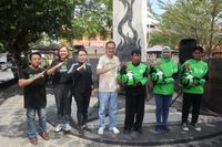 Driver Gojek Belitung Punya Kerjaan Baru: Tour Guide