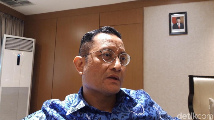 Juliari Batubara Ingin Kerja Kemensos Tidak Hanya Bagi-bagi Bantuan