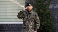 Baru saja menyelesaikan tugas Wajib Militer (wamil), G-Dragon dikenal sebagai pentolan boyband asal Korea Selatan, Big Bang. Banyak penggemarnya yang sudah menanti karya terbarunya setelah ia selesai wamil. Foto: Istimewa