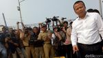 Momen Menteri Kelautan Blusukan Perdana di Muara Angke