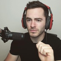 Jordan Maron memiliki rumah mewah ini di saat usianya baru 23 tahun. Saat ini YouTuber dengan subscriber lebih dari 10 juta itu sudah berusia 27 tahun. Rumah super mewahnya berada di kawasan Hollywood Hills, Los Angeles, Amerika Serikat. Foto: Dok. Instagram