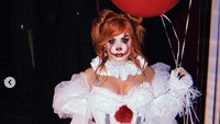 Demi Lovato memilih tokoh Pennywise sebagai kostum Halloweennya. Dok. Instagram