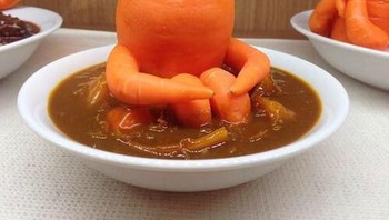 Wortel ini seperti orang yang sedang berendam. Foto: via Bored Panda