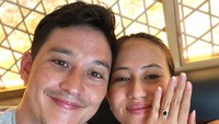 Mike Lewis diketahui baru saja melamar sang kekasih di Eropa. Foto: dok. Instagram Mike Lewis