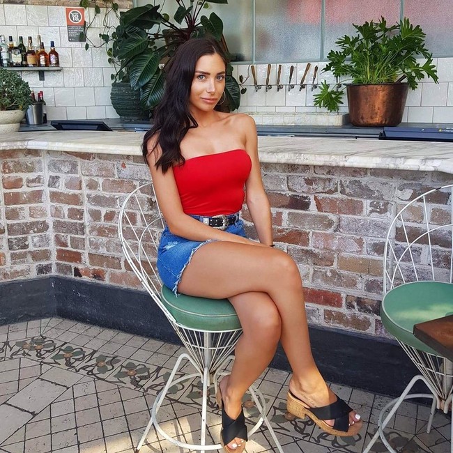 Sebelumnya, Matthew menjanjikan jika asisten pribadinya akan digaji AUSD 52 ribu atau sekitar Rp 497 jutaan per tahun. Namun menurut Matthew itu hanyalah permulaan. Masih banyak keuntungan yang bisa didapat saat bekerja dengannya. Foto: Instagram @tyannadeassis