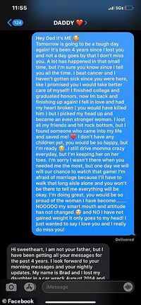 Viral Wanita Chat Ayahnya yang Telah Meninggal, 4 Tahun Kemudian Dapat Balasan Mengharukan