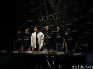 Chord Gitar Kemarin oleh Seventeen