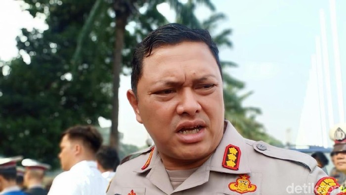 Kapolres Metro Jakarta Barat Kombes Hengki Haryadi
