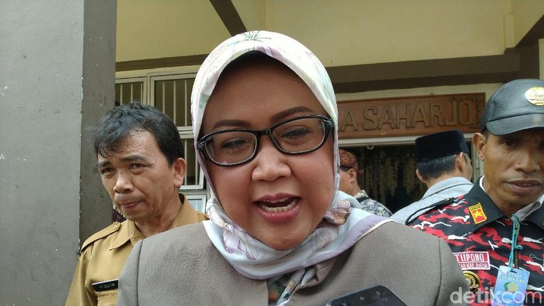 Puncak Tetap Macet Saat Sistem 2-1, Bupati Bogor Akui Prediksi Meleset Puncak Tetap Macet Saat Sistem 2-1, Bupati Bogor Akui Prediksi Meleset