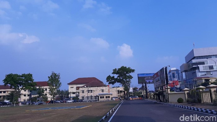 Diguyur Hujan Deras, Langit Palembang Cerah-Hotspot Karhutla Berkurang