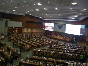 DPR Sahkan Pimpinan dan Anggota Alat Kelengkapan Dewan
