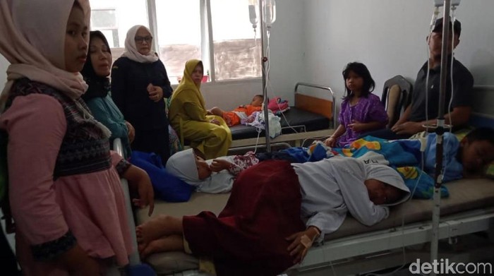 Puluhan Siswa TK dan SD di Cianjur Diduga Keracunan Makaroni Goreng