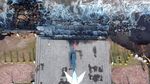 Abrasi Monumen Merpati Perdamaian Makin Parah
