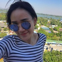 Di luar lapangan, Nitchaon kerap berbagi gaya kesehariannya. Ia pun sering tampil dengan gaya kasual. Foto: Instagram