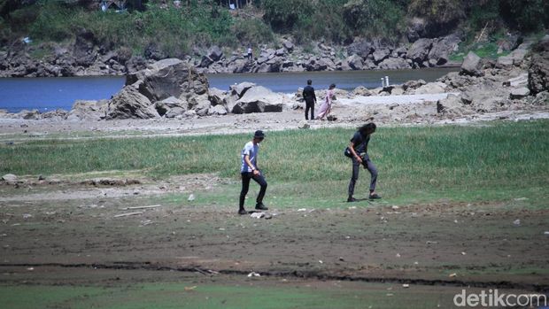 Kemarau Panjang, Situ Patenggang Mengering
