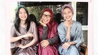 Namun siapa sangka, ternyata keluarga Indah yakni sang ibu tak menyetujui hubungannya itu. Dok. Instagram