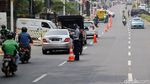 Suasana Lalu Lintas di Jalan Kemang Raya yang Dibagi 3 Lajur