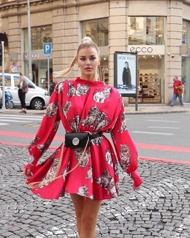 Tak hanya menjadi model, Sofija juga bekerja untuk sejumlah desainer dan brand fashion. Salah satunya adalah Diesel dan Jeremy Scott.  Foto: dok. Instagram @sofijamilo