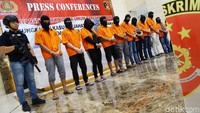 Bareskrim Mabes Polri mengungkap sejumlah kasus terkait perdagangan manusia, Jakarta, Selasa (29/10/2019).