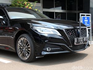 Mobil Baru Zulkifli Hasan dan Hadi Tjahjanto Usai Dilantik Jadi Menteri
