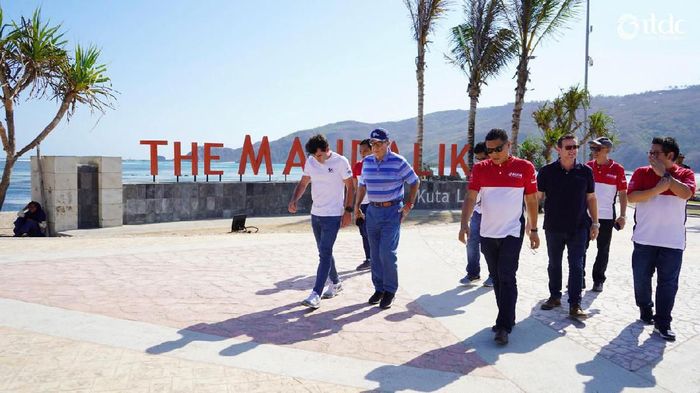 DORNA tinjau pembangunan Sirkuit Mandalika (Foto: Indonesia Tourism Development Corporation (ITDC)) DORNA tinjau pembangunan Sirkuit Mandalika (Foto: Indonesia Tourism Development Corporation (ITDC))