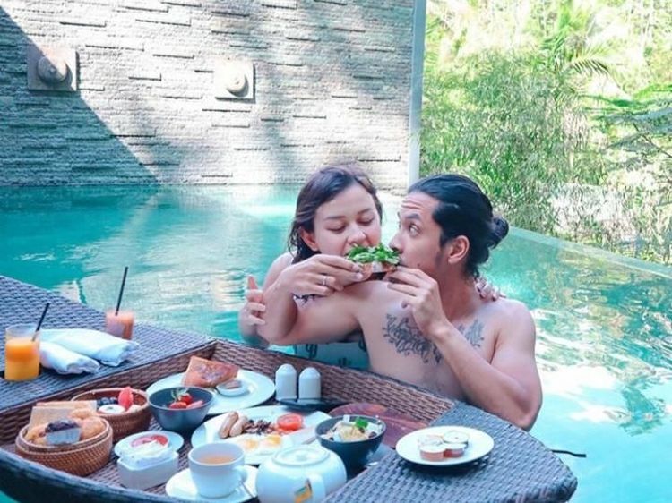 Kimberly Ryder dan Suaminya Ternyata Suka Pamer Momen Romantis!