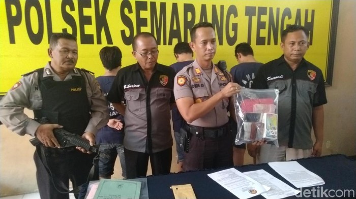 Incar Gay, 3 Pelaku Pemerasan Diciduk Polisi di Semarang