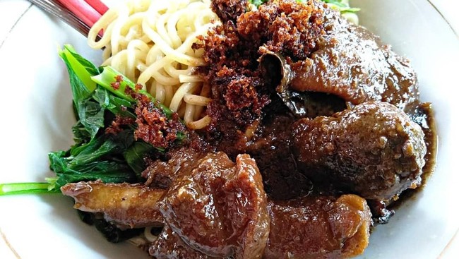 Olahan Bebek Khas Jawa Barat, Gerem Asem Bebek hingga Mie Entog
