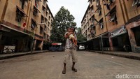 Rusun yang terletak di Jakarta Utara ini dibangun pada 1996 lalu.