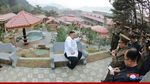 Potret Kim Jong Un Meresmikan Kota Spa