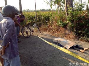 Mayat Wanita Berjilbab dengan Luka Kepala Ditemukan di Tepi Jalan Jombang