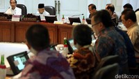 Jokowi mengatakan, kondisi perekonomian dunia beberapa tahun ke belakang menghadapi situasi yang sulit.