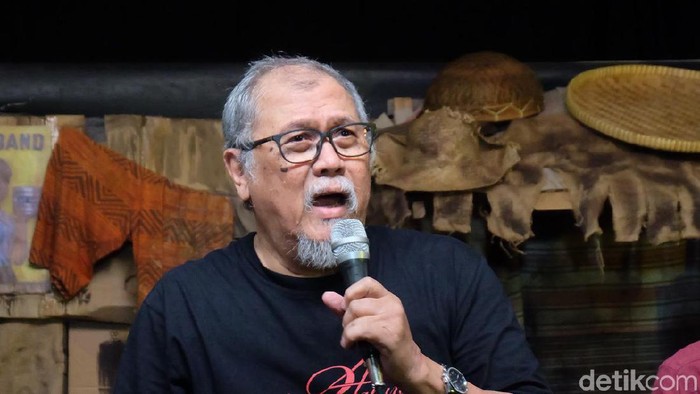 Pendiri Teater Koma Nano Riantiarno