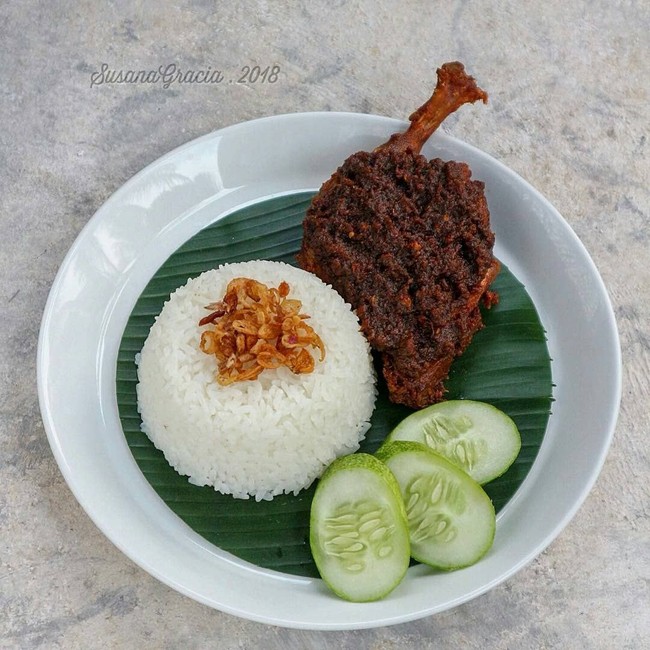 Jajan Nikmat di 5 Warung Nasi Bebek Madura yang Populer