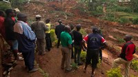 Begini penampakan tanah longsor di kota Bafoussam, sebuah dataran tinggi di kawasan Kamerun Barat, Rabu (30/10/2019) waktu setempat.