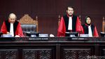 Advokat dari Bekasi Jalani Sidang Uji Formil UU KPK