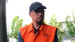 Wajah Tegang Tersangka Suap Dinas PUPR Muara Enim