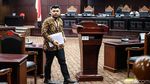 Advokat dari Bekasi Jalani Sidang Uji Formil UU KPK