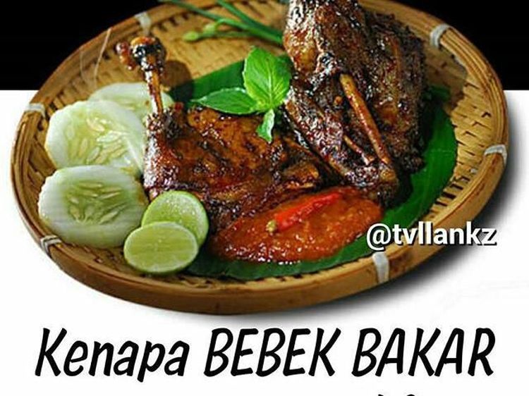 Meme Bebek Ini Tunjukkan Bebek Tak Hanya Enak Digoreng Tapi Juga Bikin Ketawa